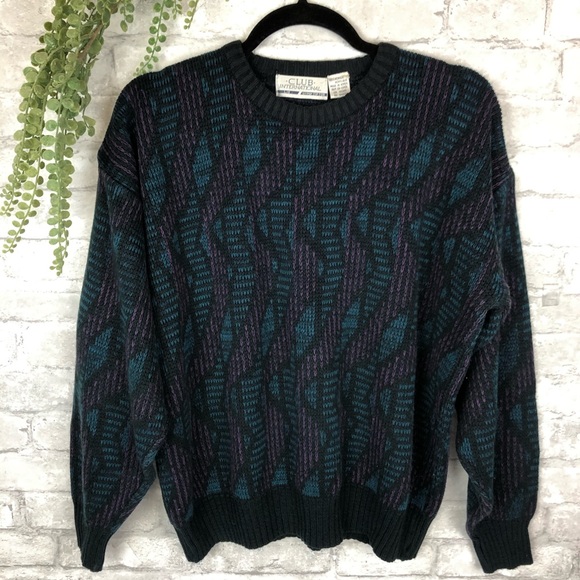 Vintage Sweaters - Vintage // Graphic Design Sweater